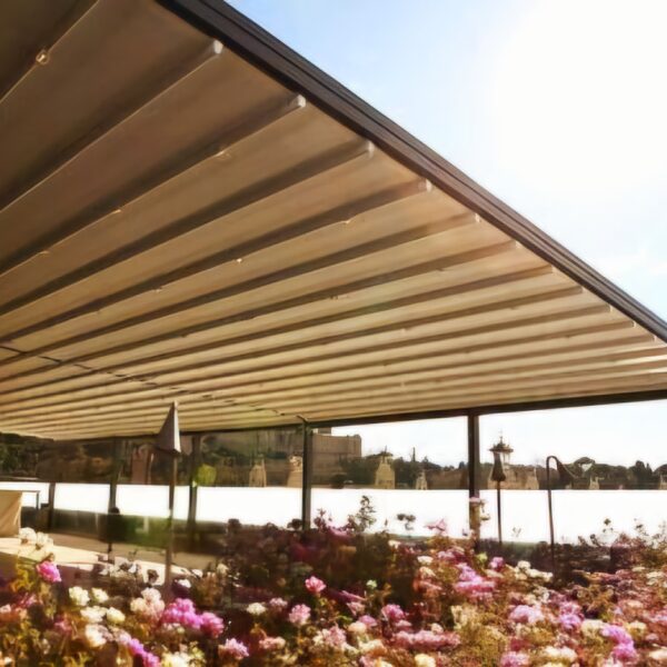 Smart Bioclimatic Retractable PVC fabric pergola (7)