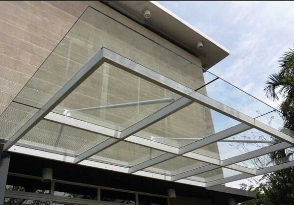 fixed skylight (94)