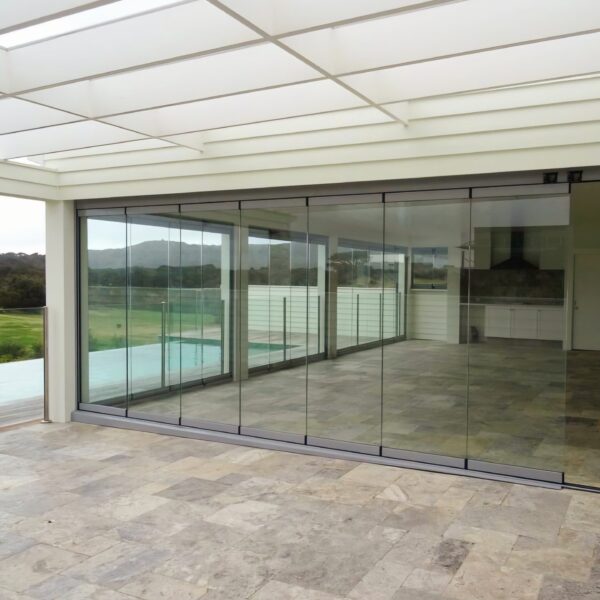folding glass wall (4)
